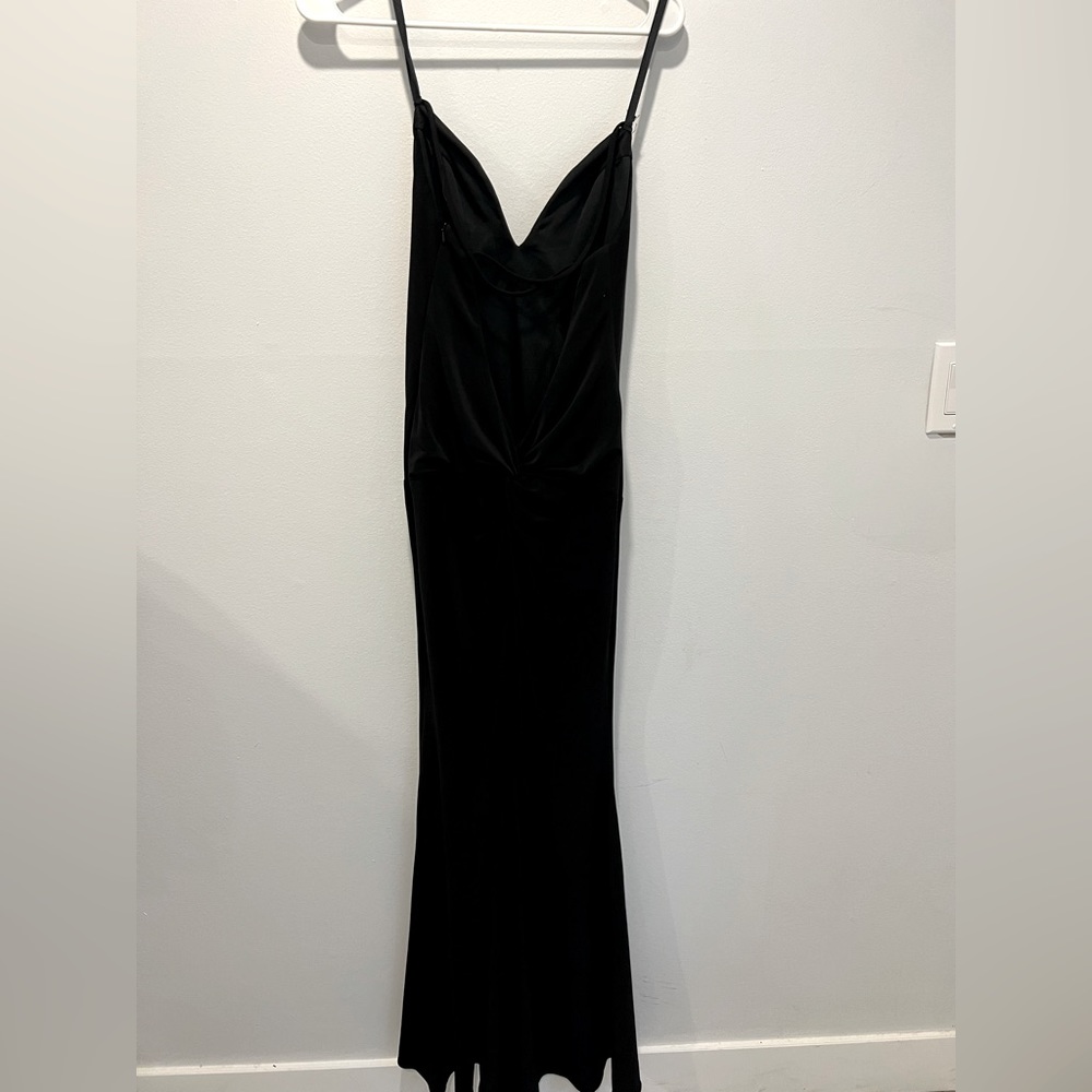 Golden Ash Prom Boutique - Full length black prom dress Size 0
